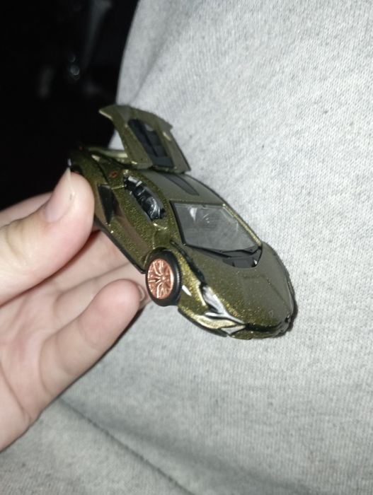 Машинка 1:64 Ламборгини игрушка