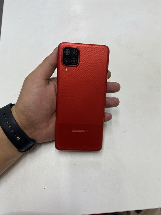 Samsung A12 в идеальном состояний