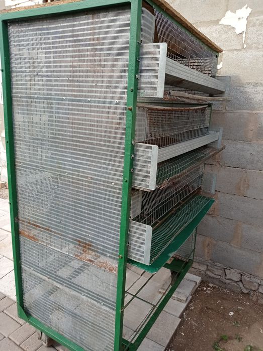 Продам клетки для перепелов