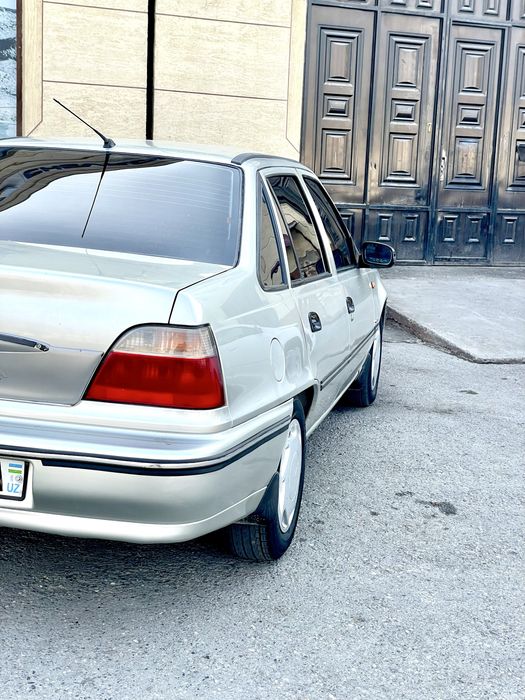 Nexia 1. Yili 2007. Sons lux kanditsaner