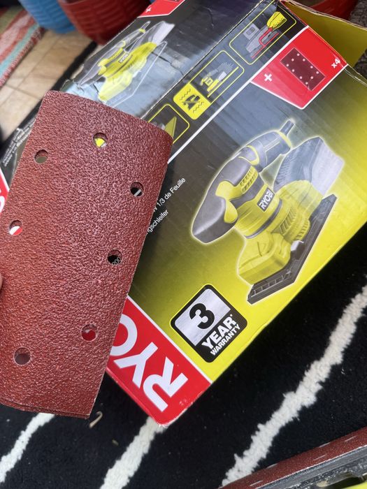 Aparat de slefuit Ryobi