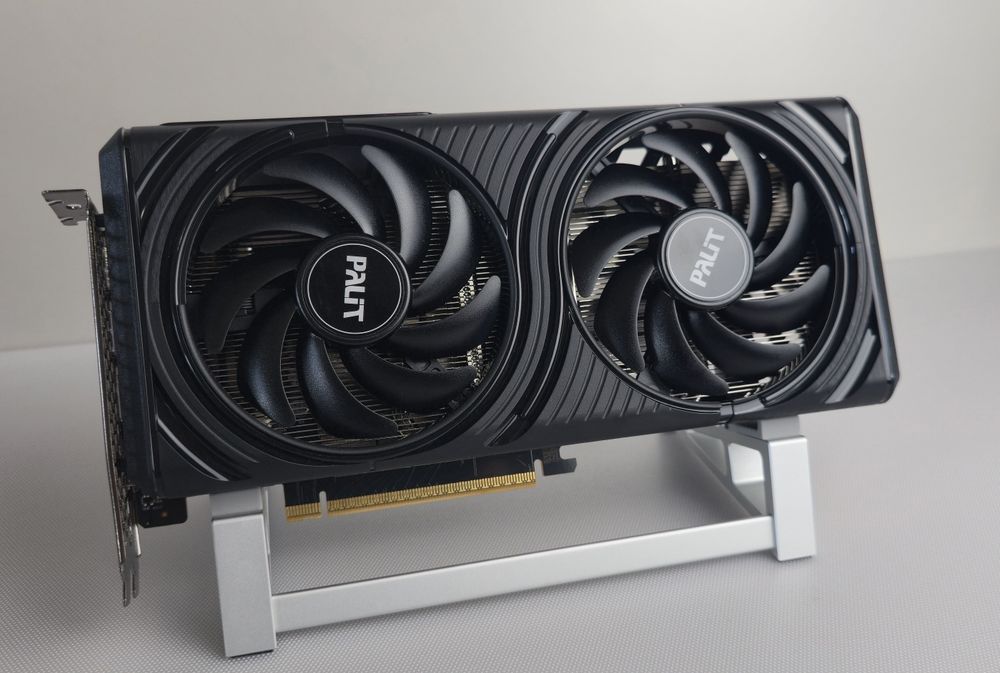 Видео Карта Palit Infinity RTX 5060 8GB GDDR7 Nvidia