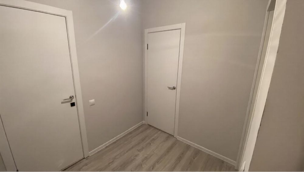 Срочно продам квартиру микрорайон Аэропорт!!