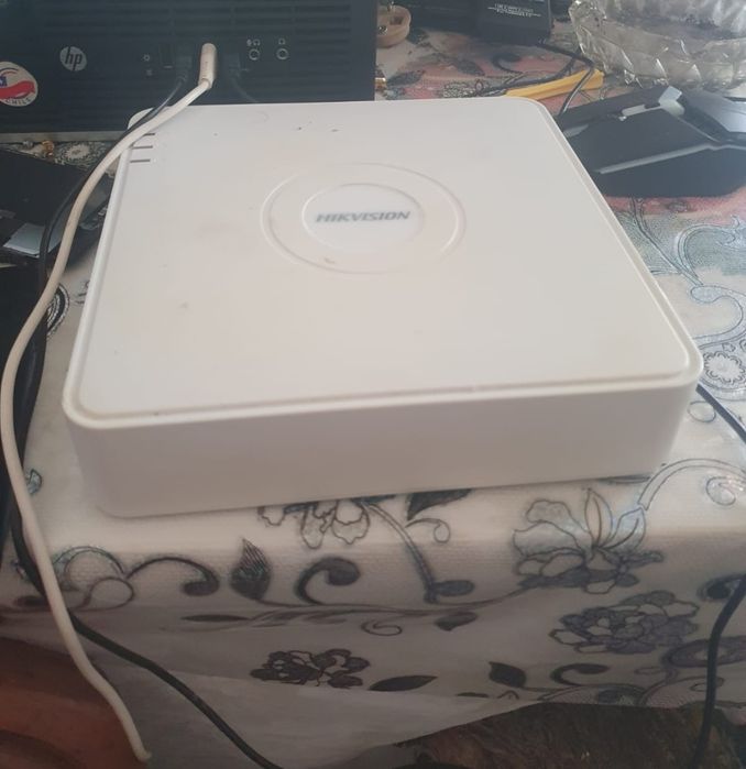 Dvr hikvision 4 canale