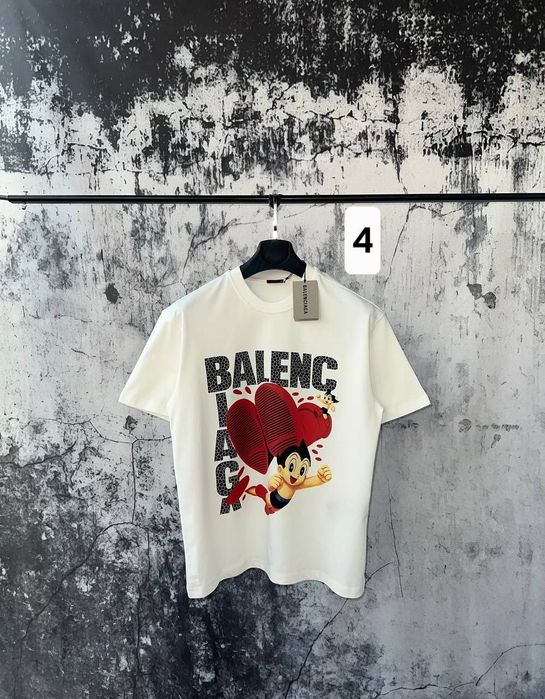 Tricouri unisex Mai multe detalii în descriere