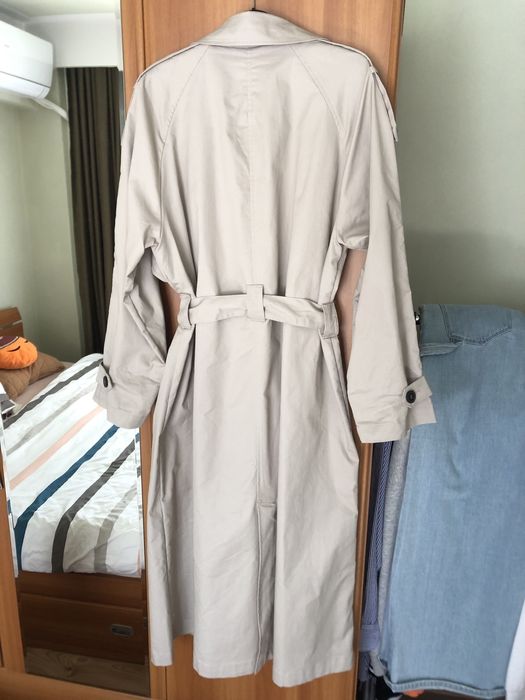 Trenci de ploaie Zara necăptușit