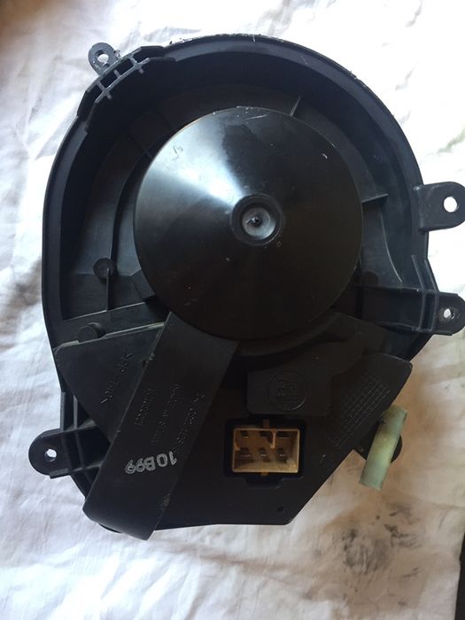 Вентилатор вътрешно пространство ауди а4 б5