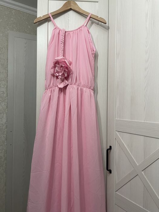 Красивые платья.