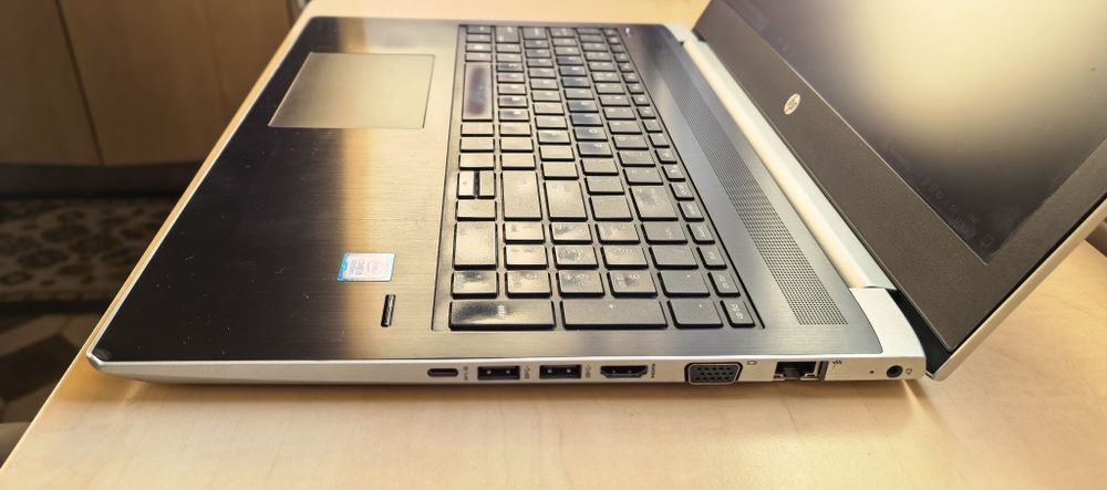 Laptop HP ProBook 450 G5__i5 8250U_NVidia 930MX 2GB_180GB SSD  Intel__12GB DDR4__15.6"FHD