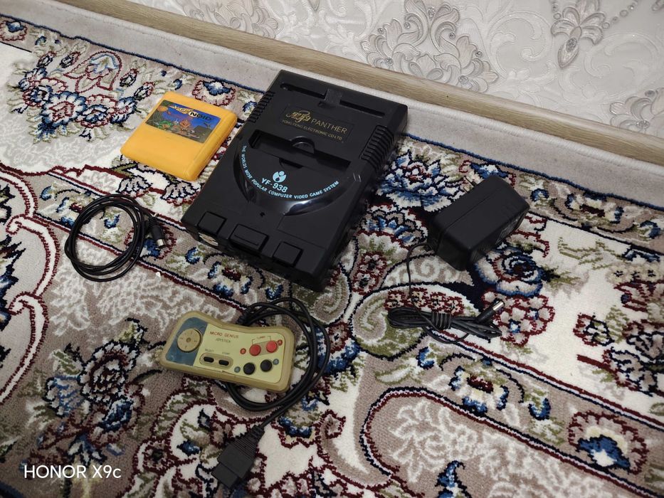 Ретро игровая приставка денди