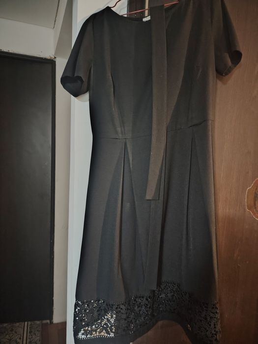 Жен красивые  платья вечерние