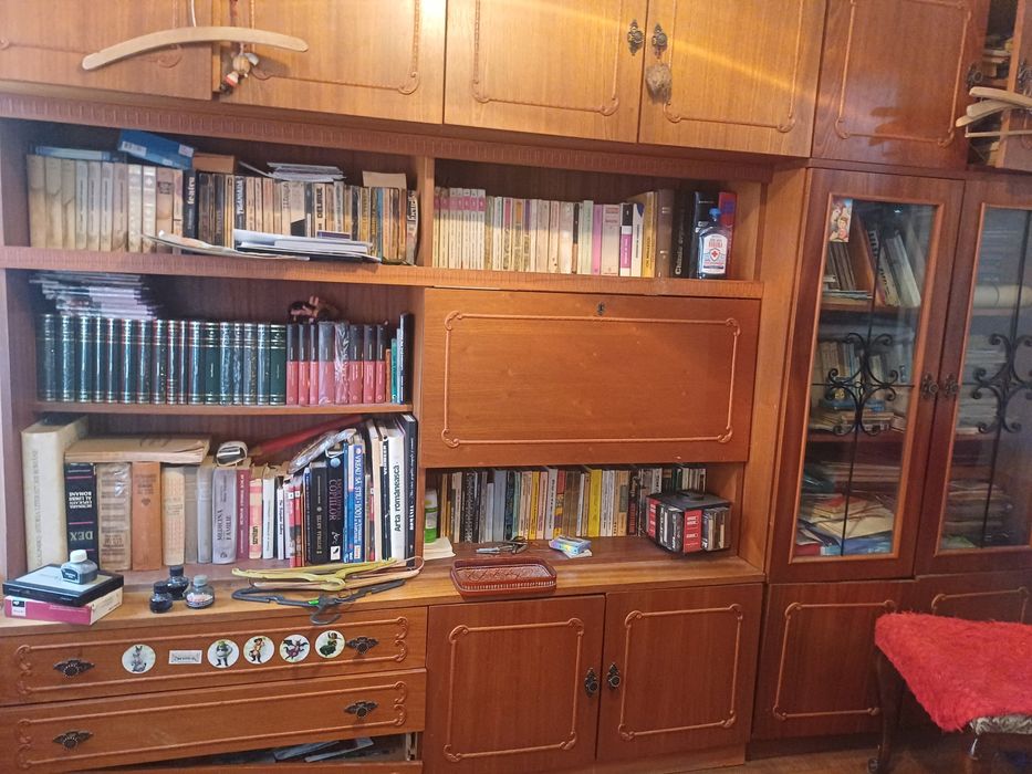 Donez mobila dormitor