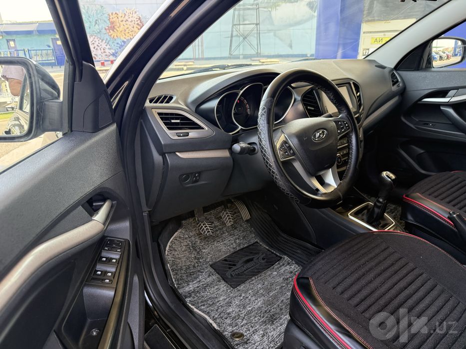 Lada Vesta 1.8L MT 2019 год