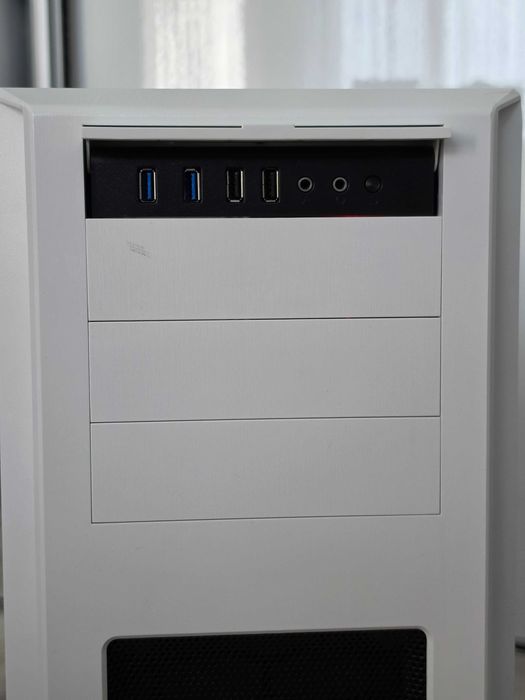 PC Gaming Intel i7 8700 - 16GB RAM - R9 390 8GB - Cooler Noctua  Win11