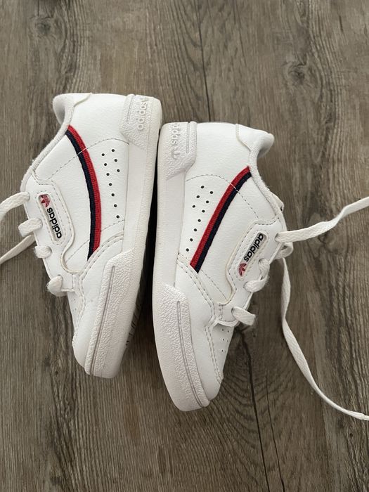 Adidasi copii Adidas marimea 24