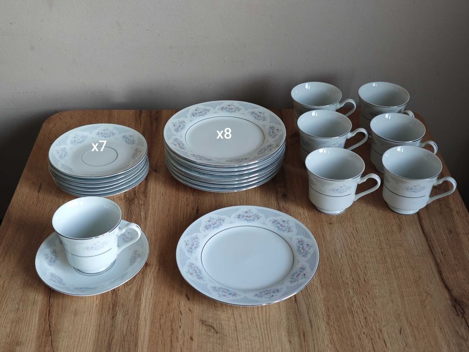 сервиз за чай от фин порцелан