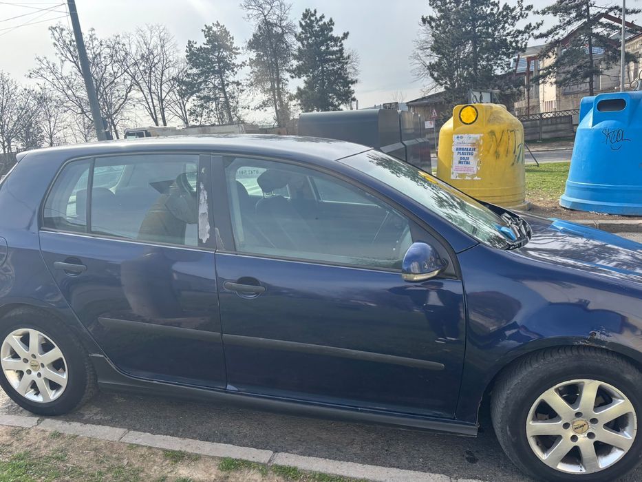DE   VANZARE   GOLF 5 Euro 4