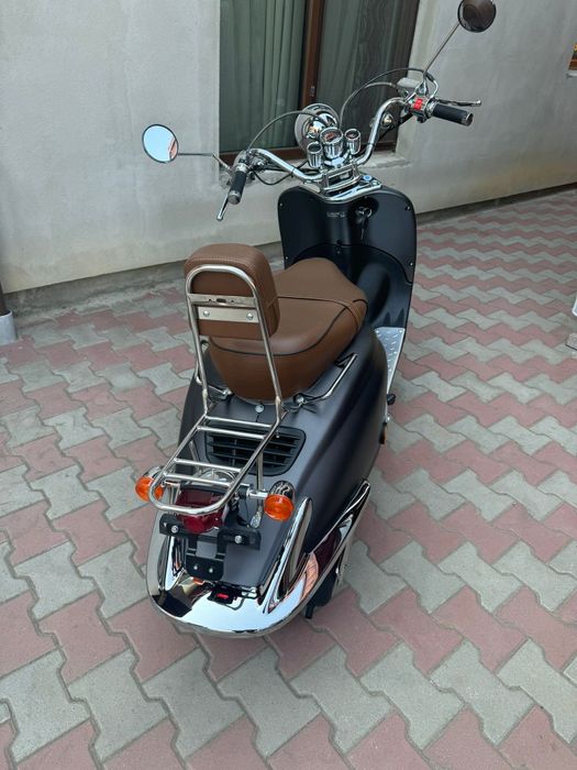 Scuter retro 50cmc 2021