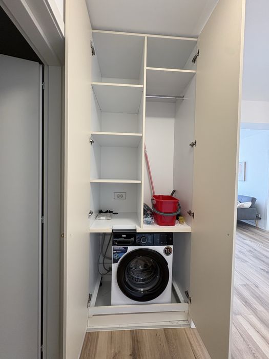 Apartament de inchiriat, Prima Arena