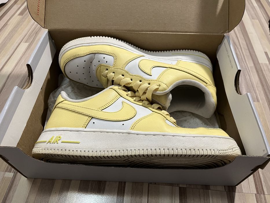 Air force 1 yellow Original nike