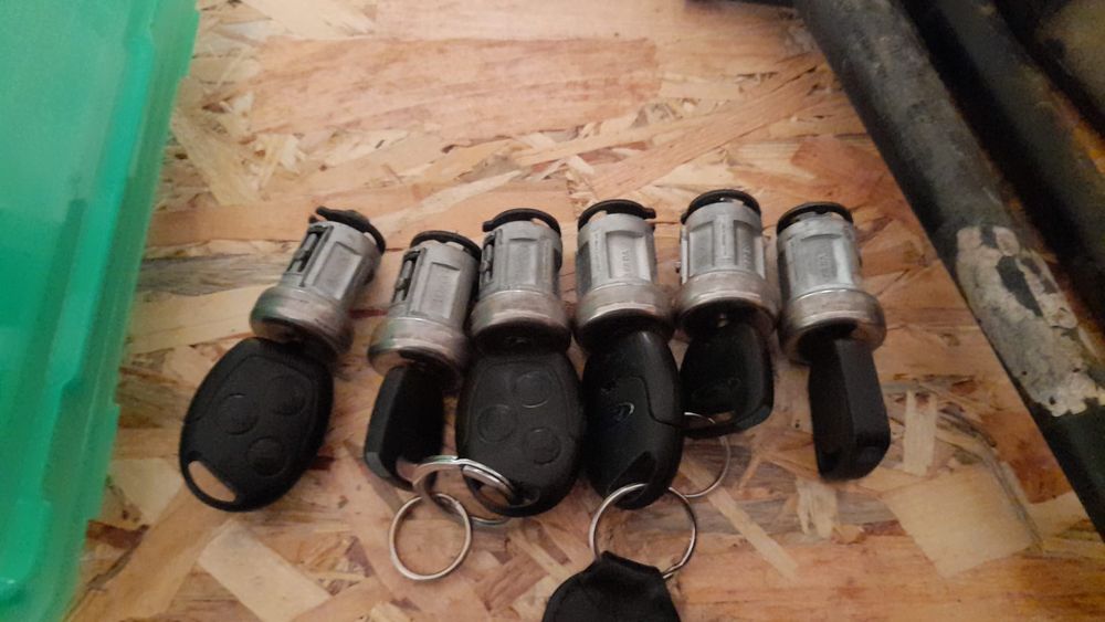 Contact Ford Focus Fiesta Transit Mondeo Fusion