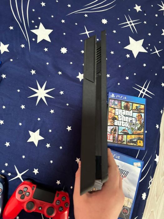 Vand ps4 slim 408 gb