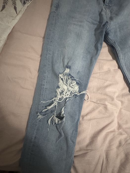 Дънки от Guess и боди