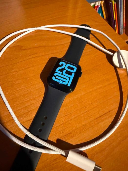 Смарт часовник Apple - Watch SE 3 Cellular, 44mm, S/M
