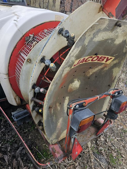 Вентилаторна пръскачко 600