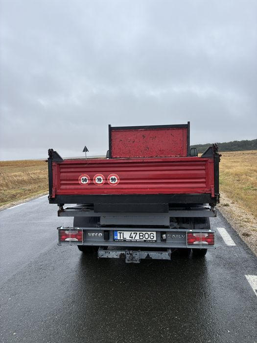 Vand Iveco daily 2.3 basculabil pe 3 parti