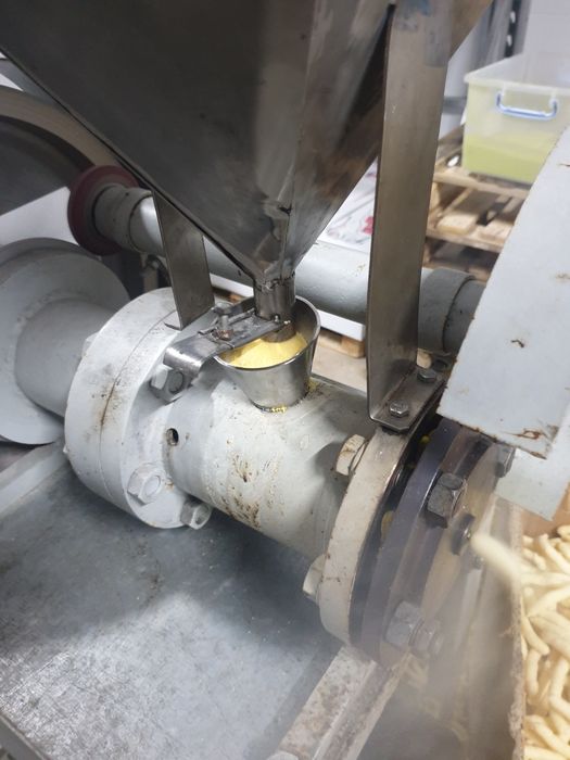 Utilaj facut pufuleti