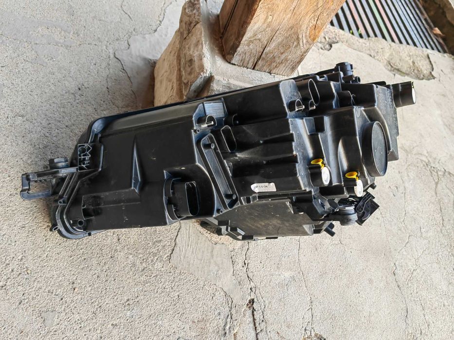 Фар Skoda Karoq FULL LED десен/Фар Шкода Карок LED десен