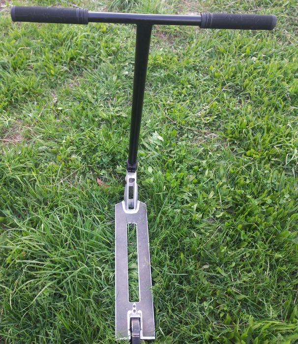 Продам трюковой самокат