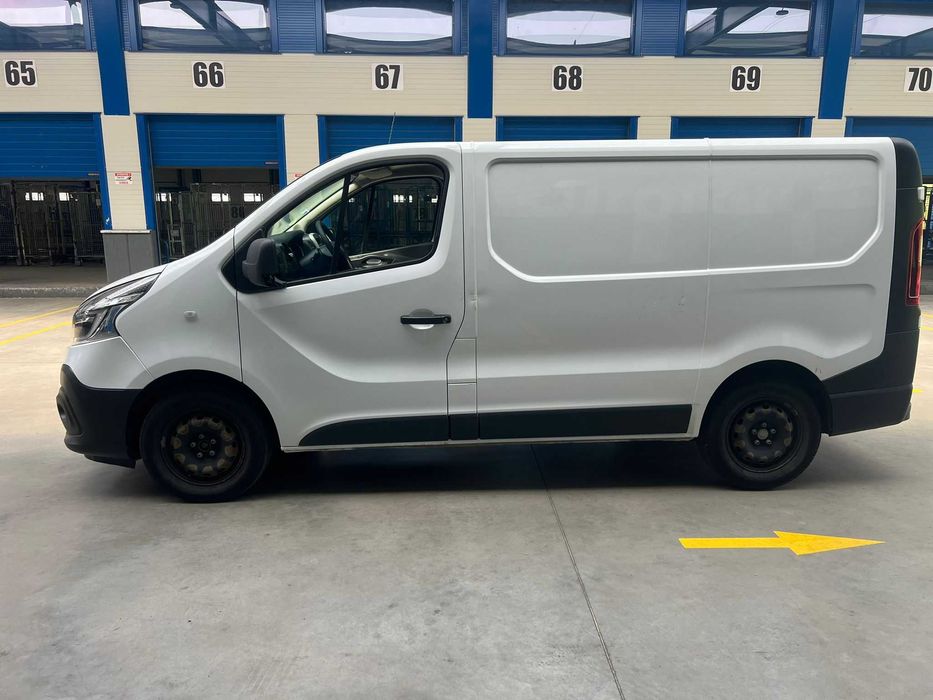 RENAULT Trafic 2020 — imagine 2