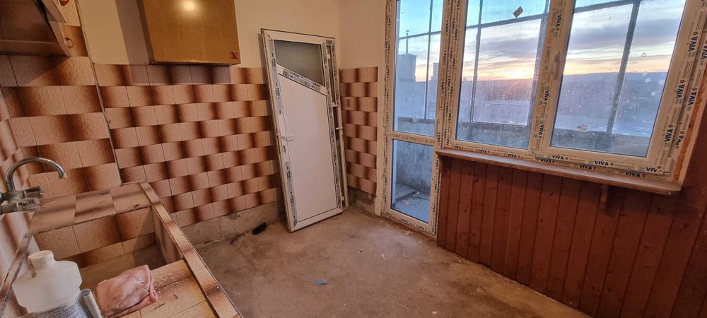 Продава се Двустаен апартамент в Разград, Орел - 64 кв.м за 718 €/кв.м - Снимка #8