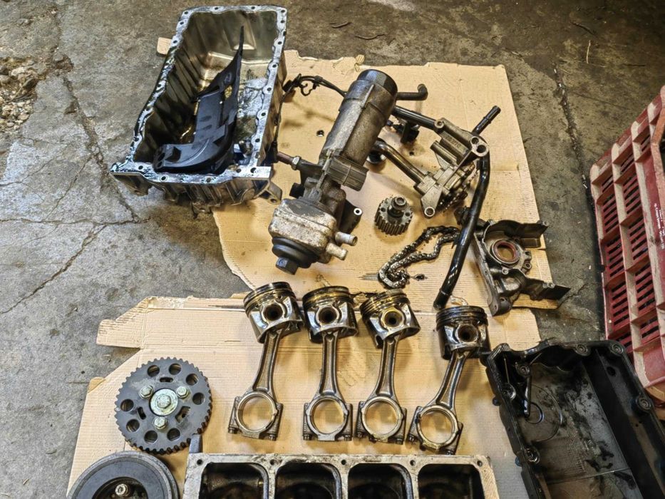 Глава и бутала с биели за 1,9TDI мотор ATD