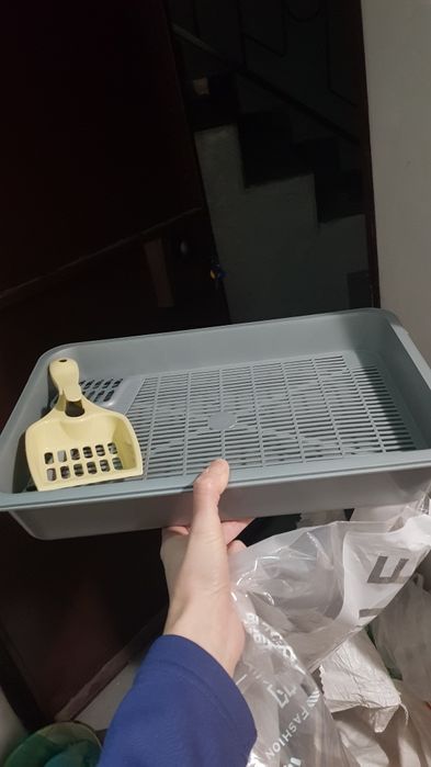 Продам лоток для кошки