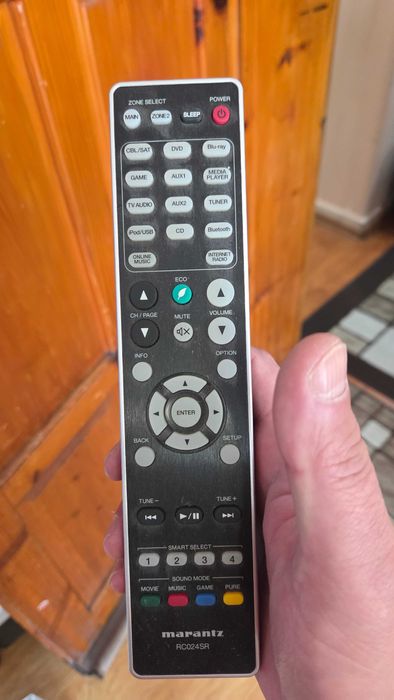 Продавам ресийвър MARANTZ SR5009. Отлично състояние