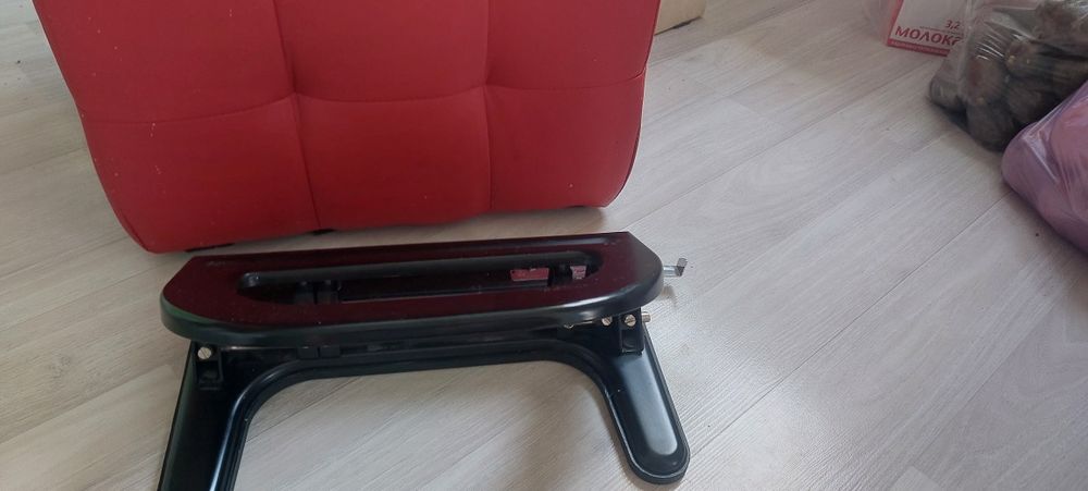 Дырокол длина 30см