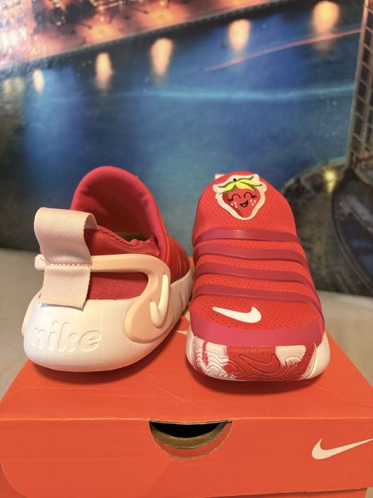 Nike-Обувки за момиче 33 номер
