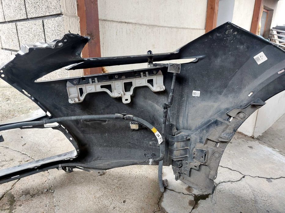 Lexus NX 300 броня предна и други