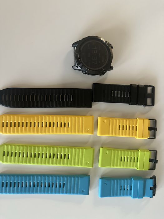 Garmin Fenix 7x Sapphire Solar.