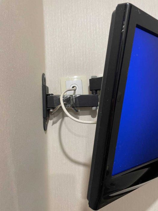 Телевизор Vestel настенный