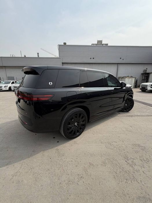 DENZA N9. Li 9. Aito M9. Zeekr 9X. Dan ancha kuchli.