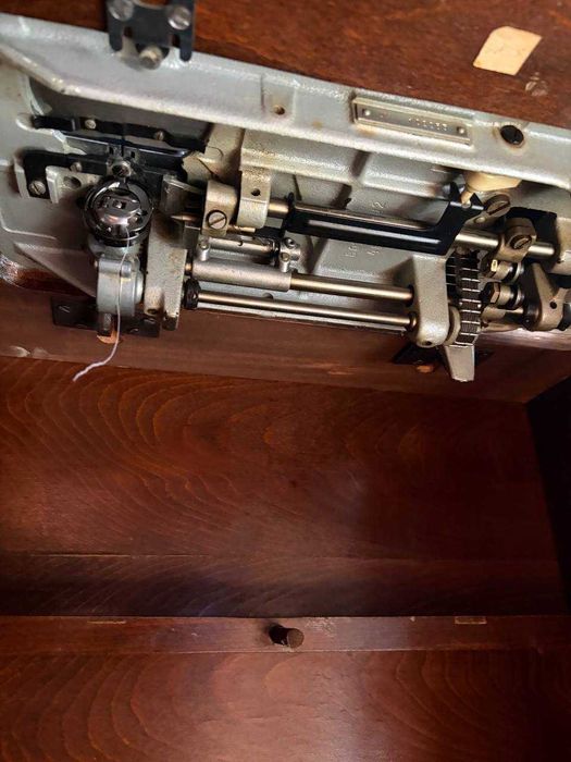 Швейная машинка Veritas