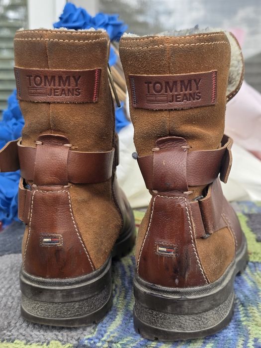 Tommy Hilfiger топли ботуши N39