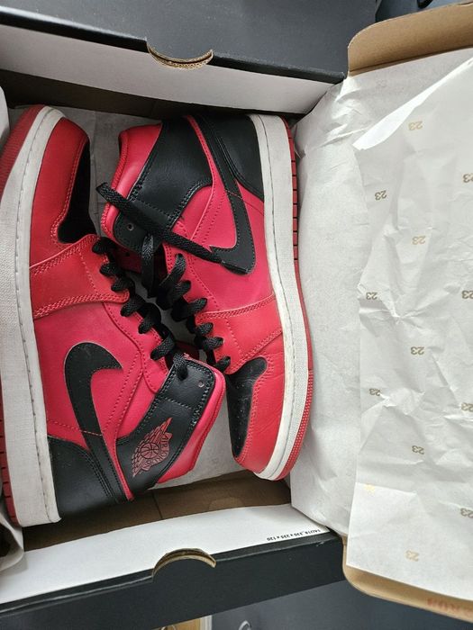 Nike Air Jordan кецове средно високи