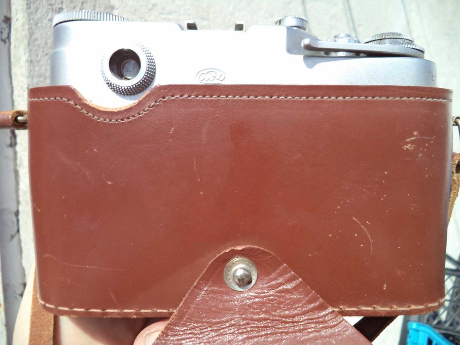 Ретро механичен лентов фотоапарат ФЕД-4