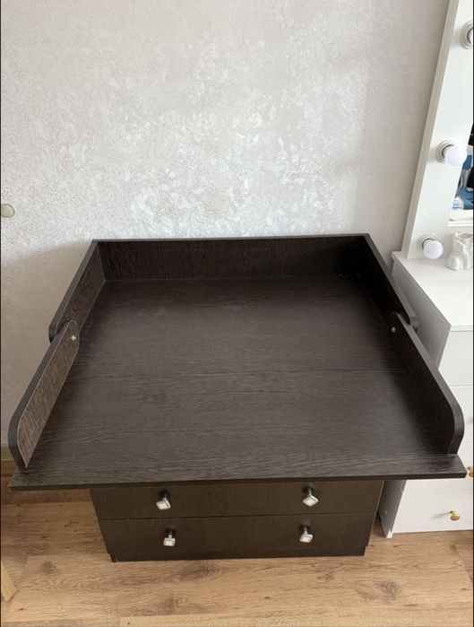 Продам Пеленальный комод / столик