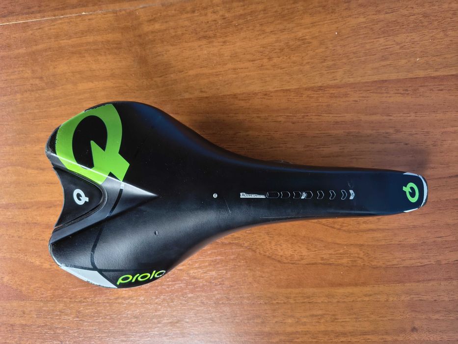 Sa cursiera Prologo cu sine carbon